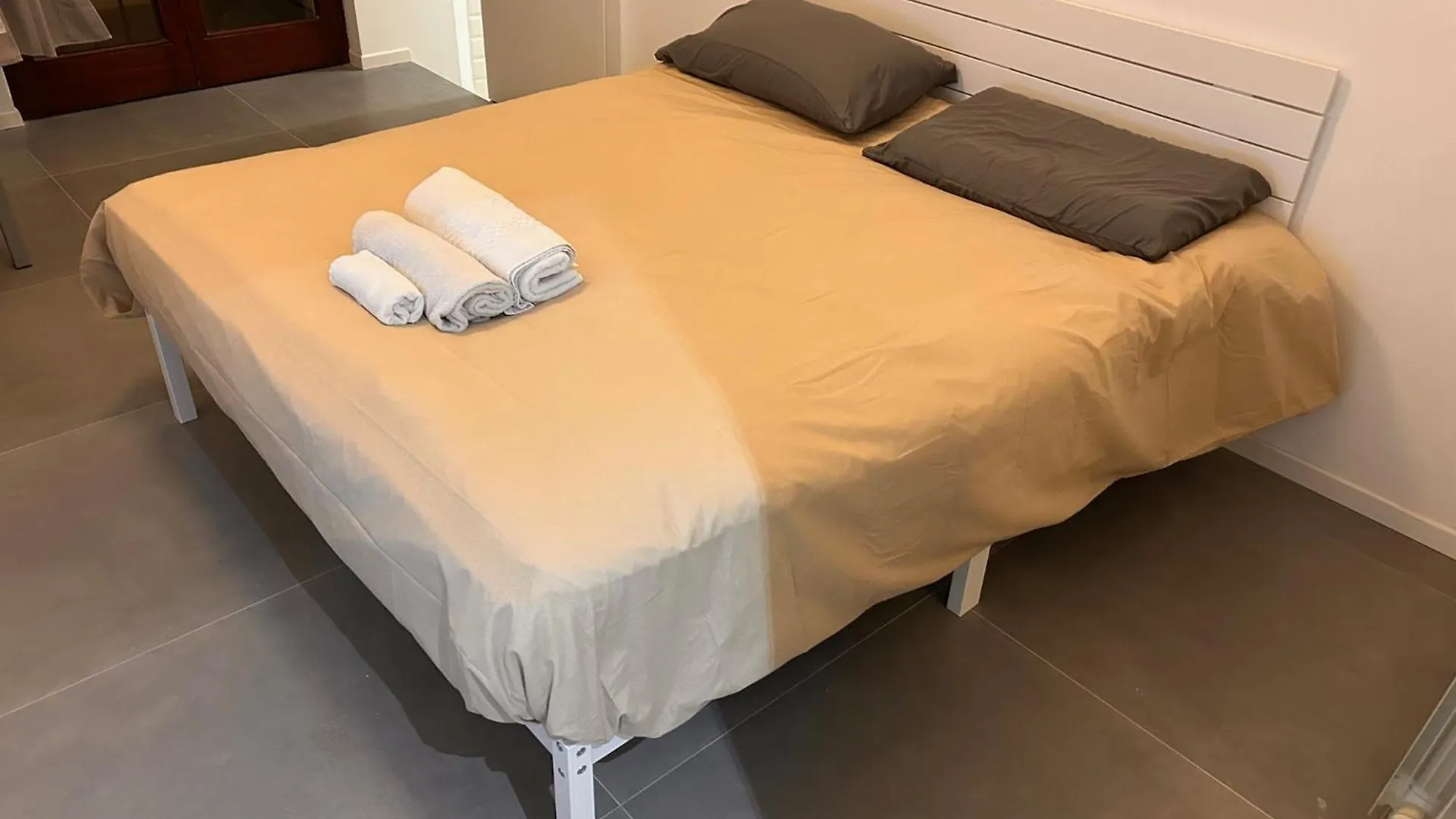 Guest house F&G Downtown Milan Citta Studi Hotel
